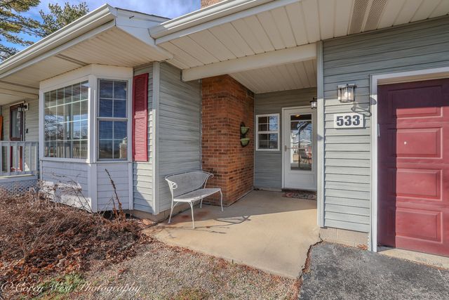 533 Bethany Road, Sycamore, IL 60178
