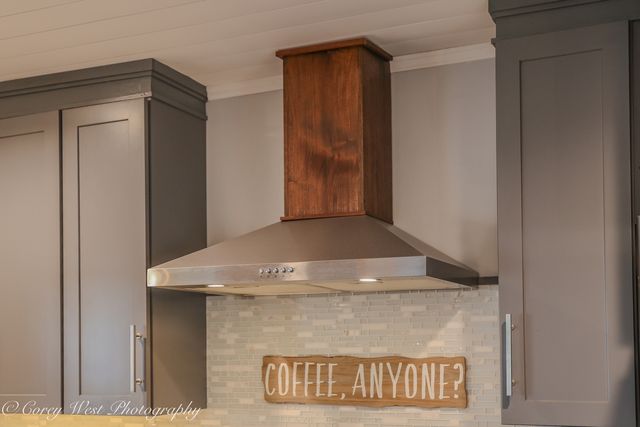 533 Bethany Road, Sycamore, IL 60178