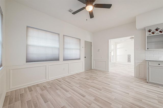 1015 Sugar Lakes Drive, Sugar Land, TX 77478