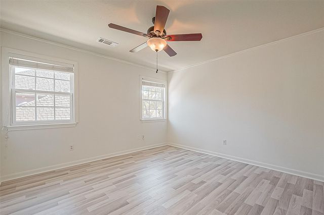 1015 Sugar Lakes Drive, Sugar Land, TX 77478