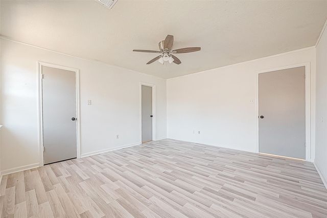 1015 Sugar Lakes Drive, Sugar Land, TX 77478