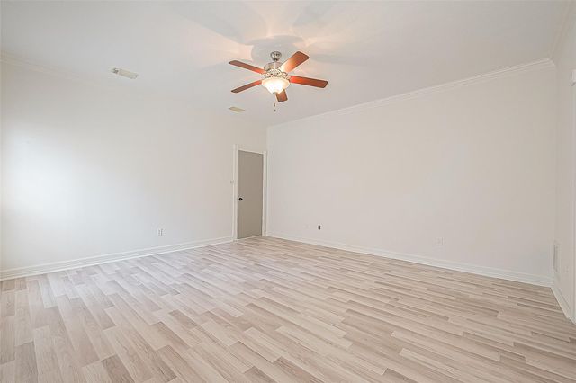 1015 Sugar Lakes Drive, Sugar Land, TX 77478