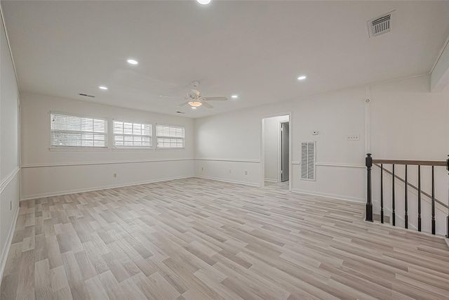 1015 Sugar Lakes Drive, Sugar Land, TX 77478
