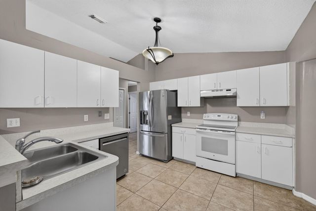 254 SW STARFISH Avenue, Port St. Lucie, Port St Lucie, FL 34984