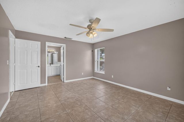 254 SW STARFISH Avenue, Port St. Lucie, Port St Lucie, FL 34984