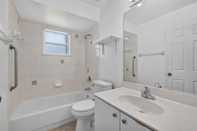 254 SW STARFISH Avenue, Port St. Lucie, Port St Lucie, FL 34984