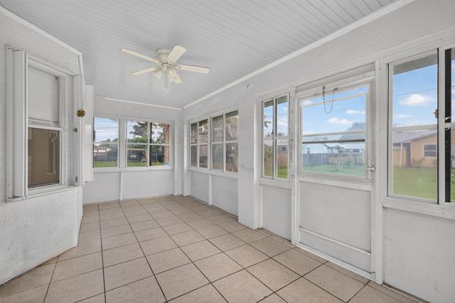 254 SW STARFISH Avenue, Port St. Lucie, Port St Lucie, FL 34984
