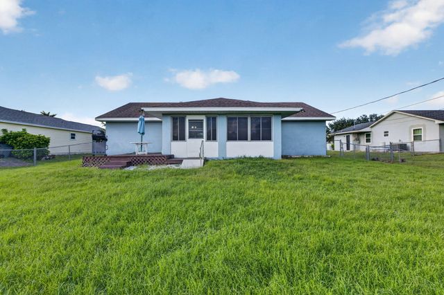 254 SW STARFISH Avenue, Port St. Lucie, Port St Lucie, FL 34984