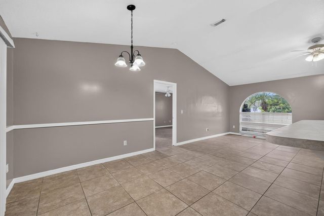 254 SW STARFISH Avenue, Port St. Lucie, Port St Lucie, FL 34984