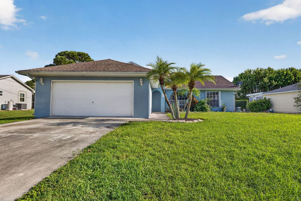 254 SW STARFISH Avenue, Port St. Lucie, Port St Lucie, FL 34984