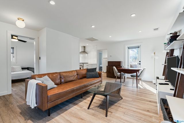 407 GREEN SPRINGS AVENUE S, Birmingham, AL 35205