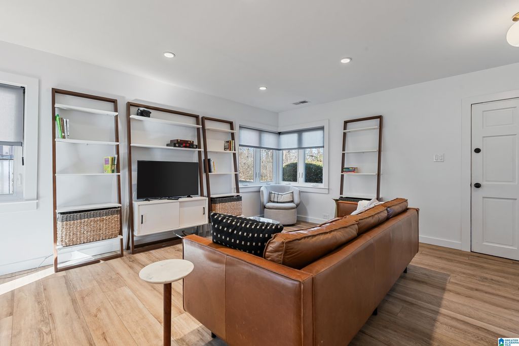 407 GREEN SPRINGS AVENUE S, Birmingham, AL 35205