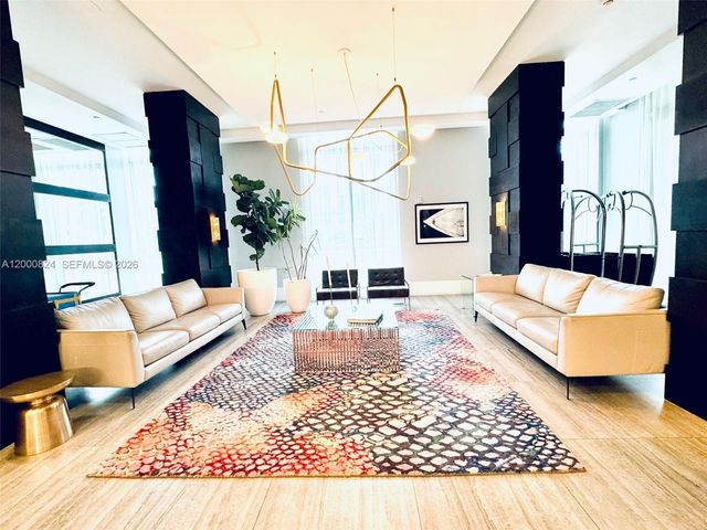 140 S Dixie Hwy 513, Hollywood, FL 33020