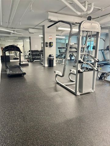 140 S Dixie Hwy 513, Hollywood, FL 33020