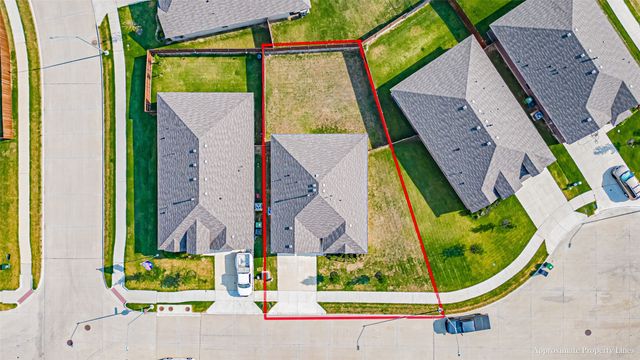 705 Basteen Lane, Justin, TX 76247
