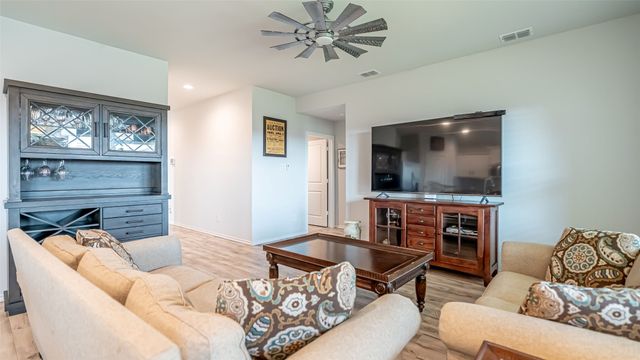 705 Basteen Lane, Justin, TX 76247