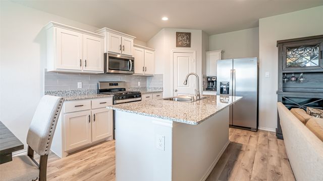 705 Basteen Lane, Justin, TX 76247