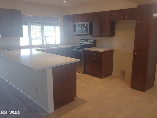 3429 E COCHISE Drive, Phoenix, AZ 85028