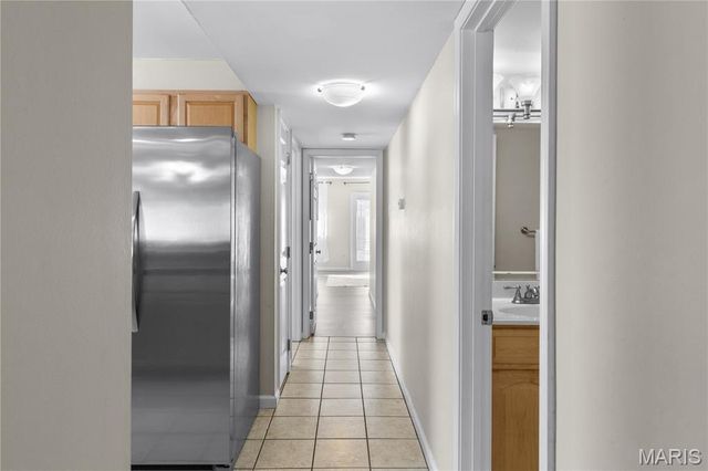 10022 Chardin Way 3, St Louis, MO 63128