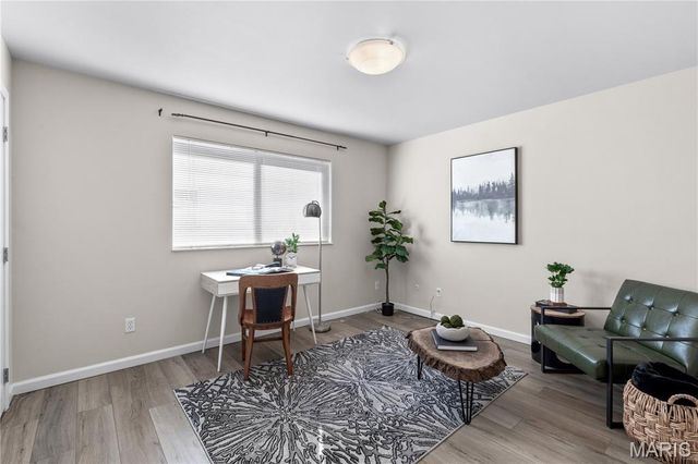 10022 Chardin Way 3, St Louis, MO 63128