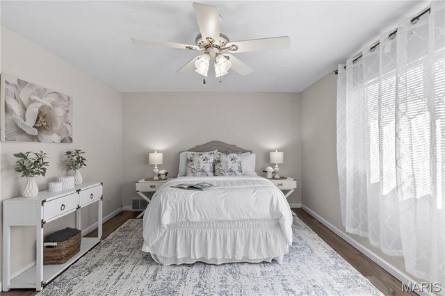 10022 Chardin Way 3, St Louis, MO 63128