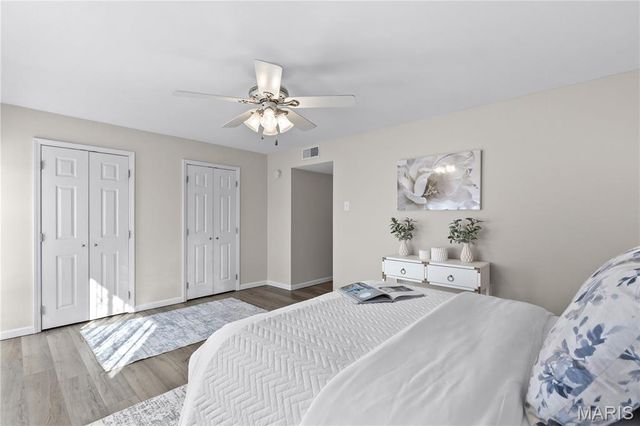 10022 Chardin Way 3, St Louis, MO 63128