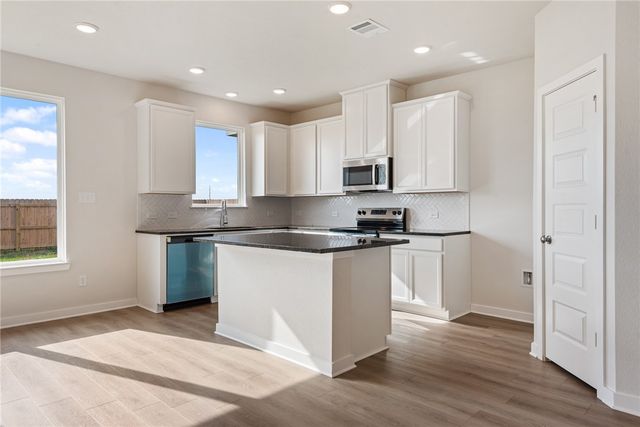 2415 Rooke Road, Bryan, TX 77807