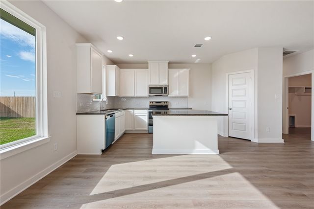 2415 Rooke Road, Bryan, TX 77807