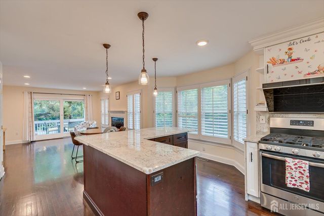 1 Mimosa Court, South Brunswick, NJ 08540