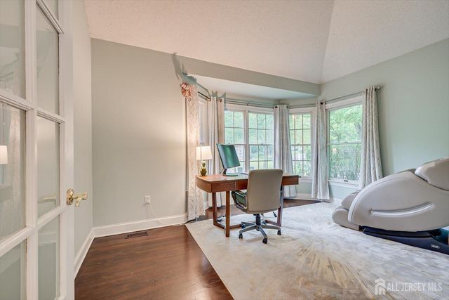 1 Mimosa Court, South Brunswick, NJ 08540