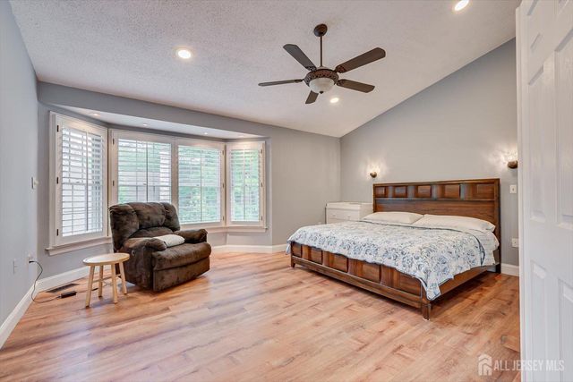 1 Mimosa Court, South Brunswick, NJ 08540