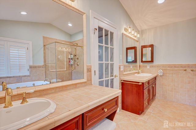 1 Mimosa Court, South Brunswick, NJ 08540