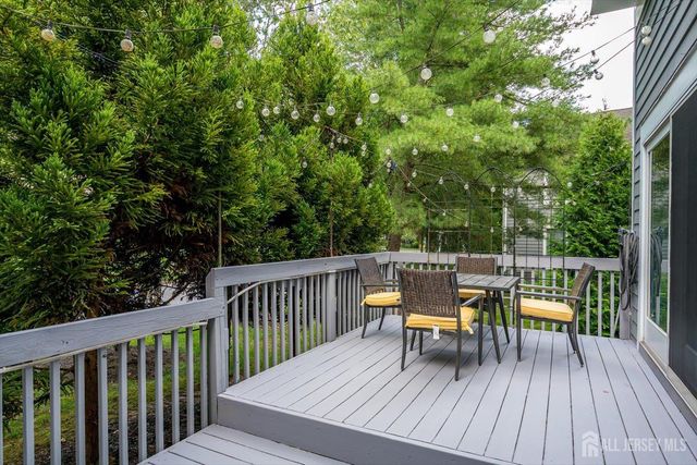1 Mimosa Court, South Brunswick, NJ 08540