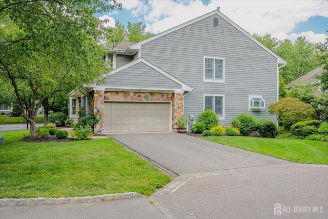 1 Mimosa Court, South Brunswick, NJ 08540
