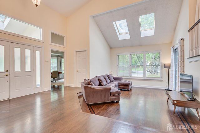 1 Mimosa Court, South Brunswick, NJ 08540