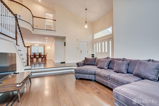 1 Mimosa Court, South Brunswick, NJ 08540