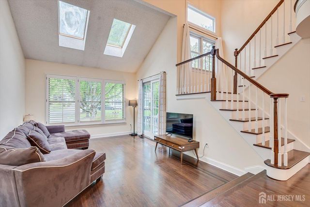 1 Mimosa Court, South Brunswick, NJ 08540