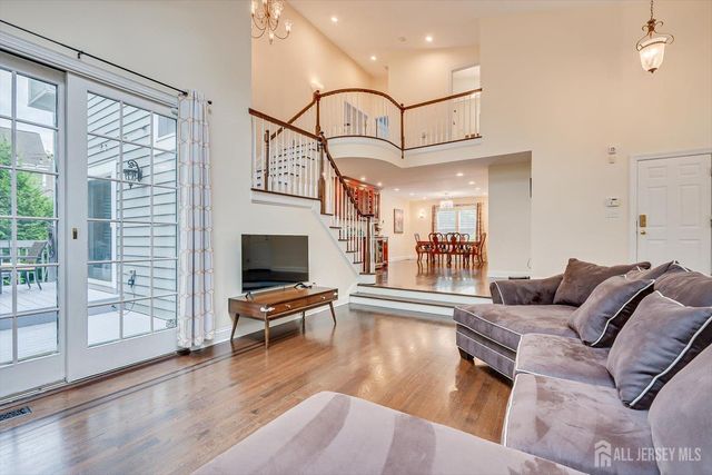 1 Mimosa Court, South Brunswick, NJ 08540