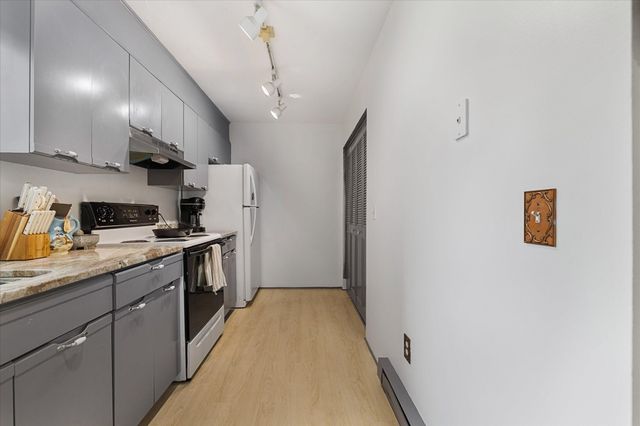 1199 Grafton St 92, Worcester, MA 01604