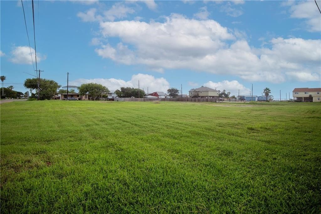 4057 Laguna Shores, Corpus Christi, TX 78418 — photo 2