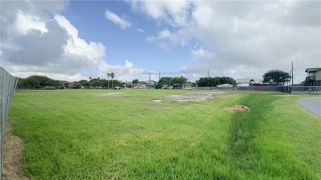 4057 Laguna Shores, Corpus Christi, TX 78418 — photo 3