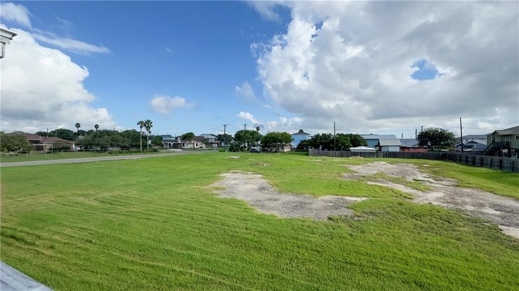 4057 Laguna Shores, Corpus Christi, TX 78418 — photo 4