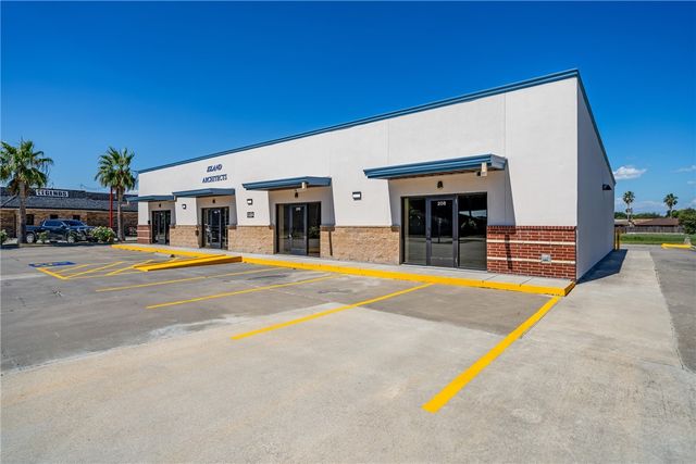 9512 S Padre Island Dr 106, Corpus Christi, TX 78418