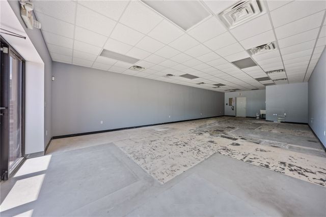 9512 S Padre Island Dr 106, Corpus Christi, TX 78418