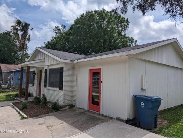 1137 Madeline Avenue, Lafayette, LA 70506