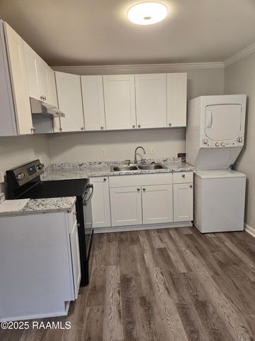 1137 Madeline Avenue, Lafayette, LA 70506