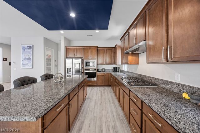 28 Vista Outlook Street, Henderson, NV 89011