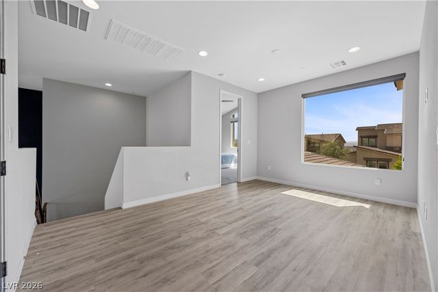 28 Vista Outlook Street, Henderson, NV 89011