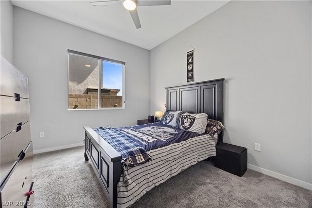 28 Vista Outlook Street, Henderson, NV 89011