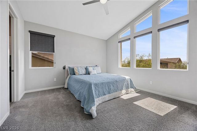 28 Vista Outlook Street, Henderson, NV 89011